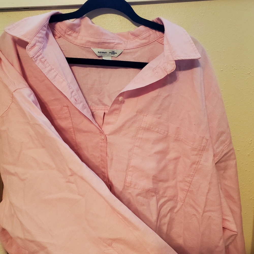 Old Navy the boyfriend shirt